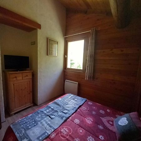 Chalet L'Aubepine Residence B&B Bessans Exterior photo