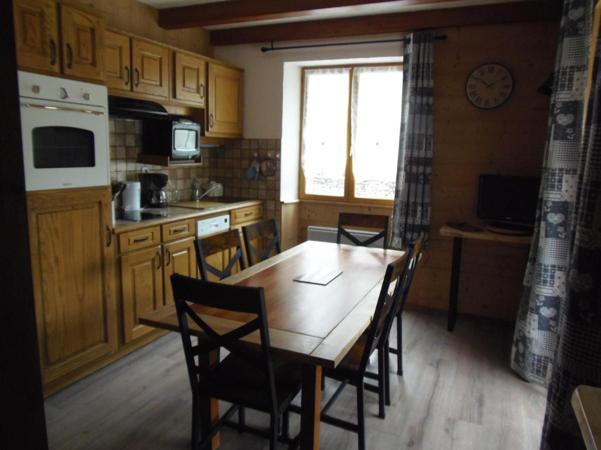 Chalet L'Aubepine Residence B&B Bessans Exterior photo