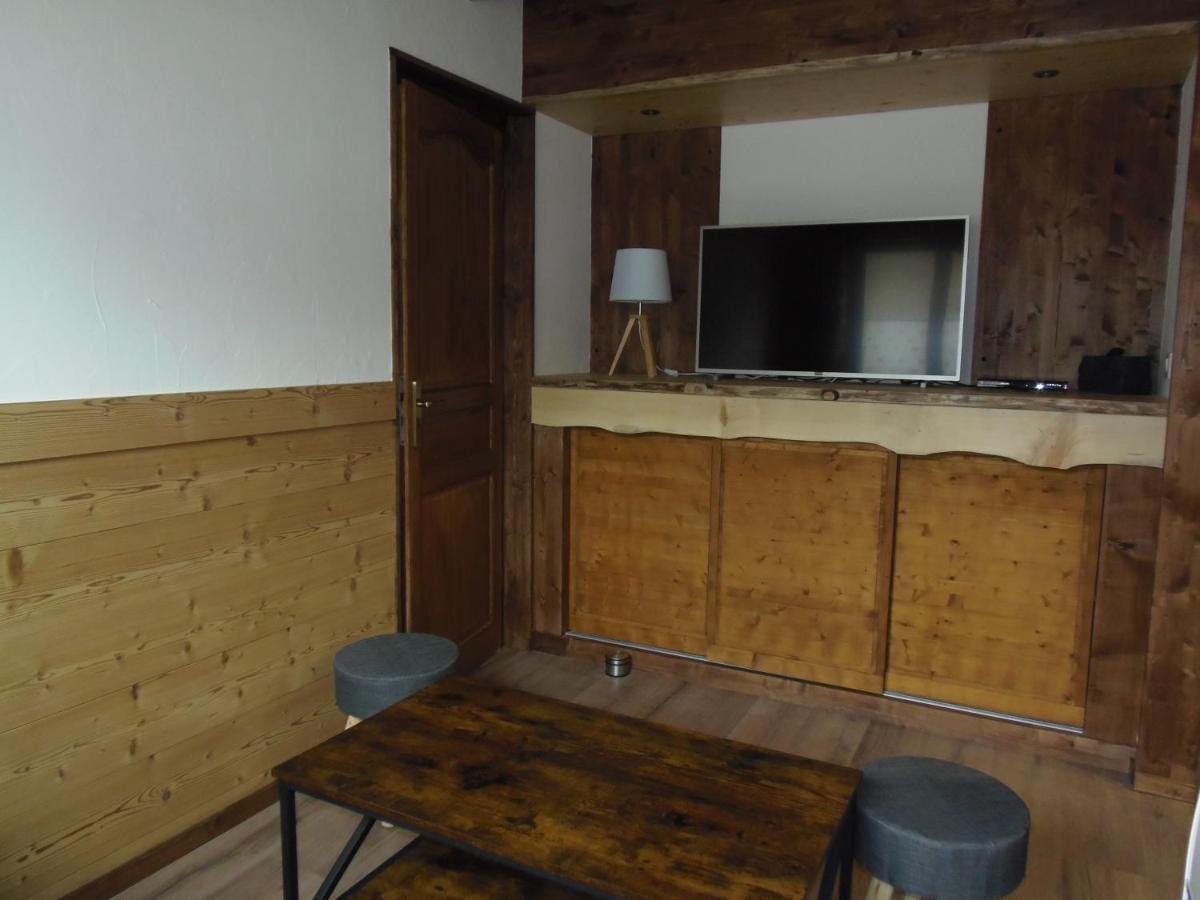 Chalet L'Aubepine Residence B&B Bessans Exterior photo