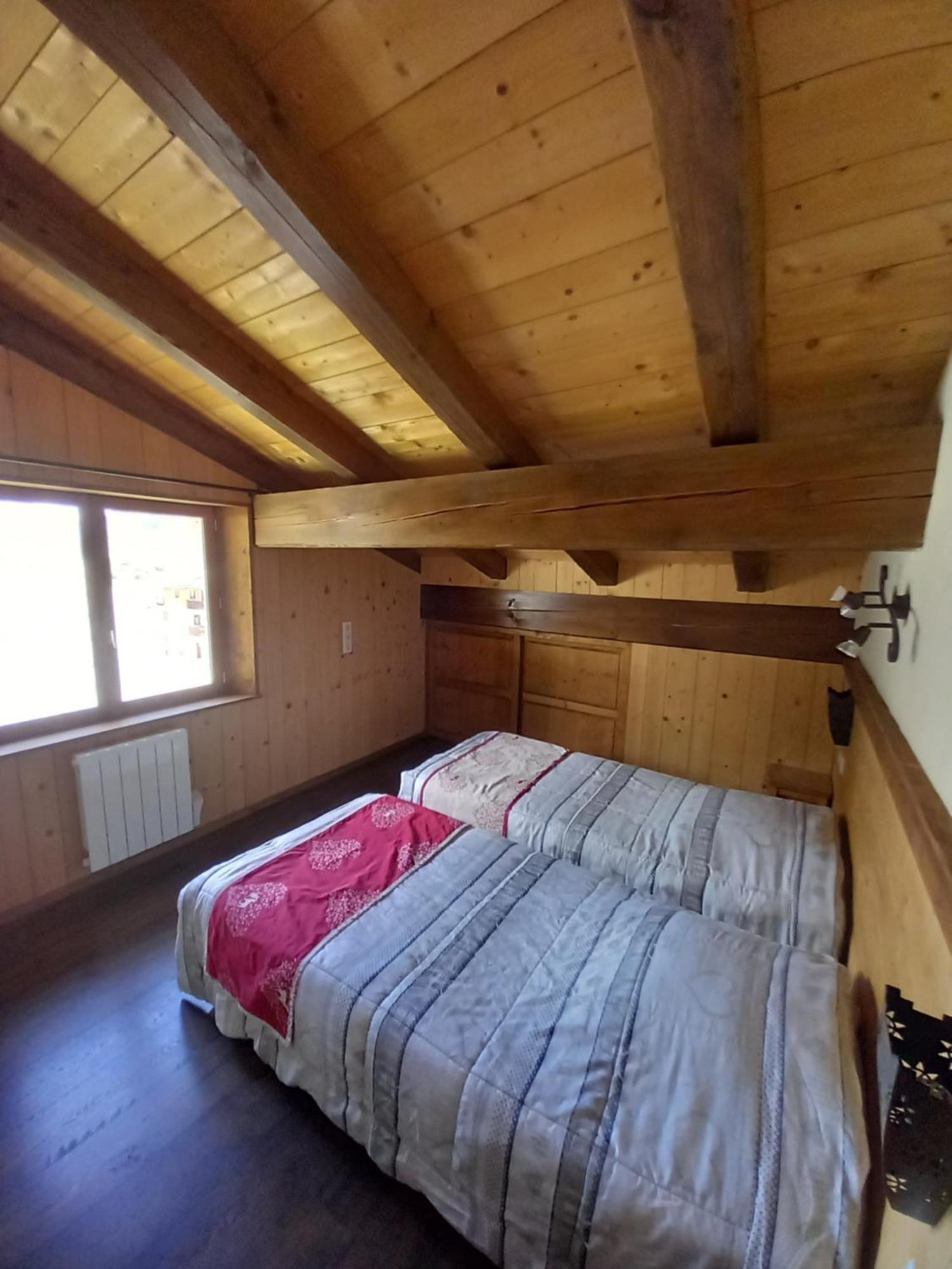 Chalet L'Aubepine Residence B&B Bessans Exterior photo